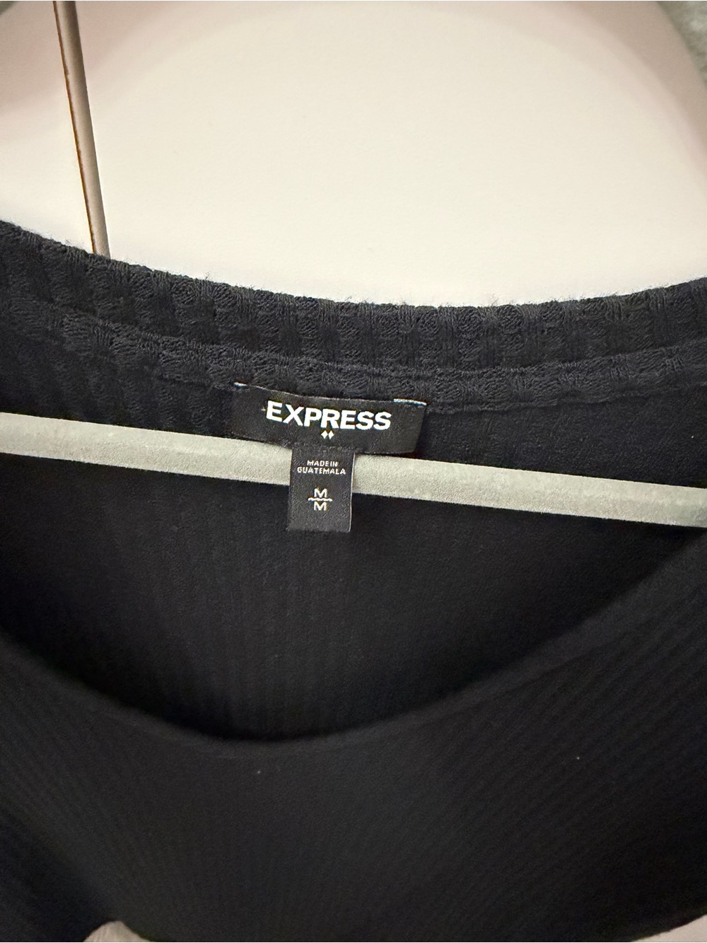 Express Top - Picture 2 of 4